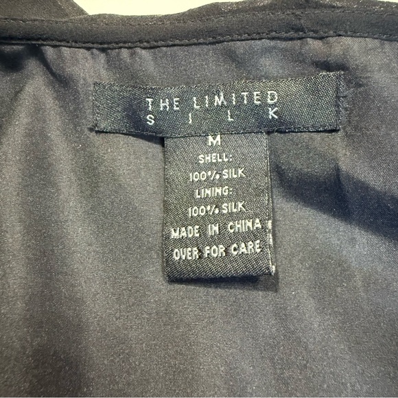 The Limited Black Ruffle Wrap 100% Silk Blouse Sleeveless Size M Quite Luxury - Picture 7 of 10